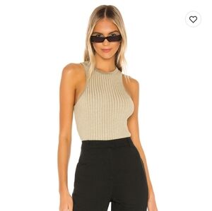 SUPERDOWN GOLD SPARKLY DRESSY TANK TOP THATS VERY CLASSY BUT COMFORTABLE!❤️